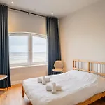 شقة Sandhues Beachfront زاندفورت