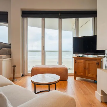 Sandhues Beachfront Apartman
