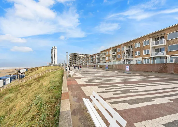 Sandhues Beachfront Appartement *