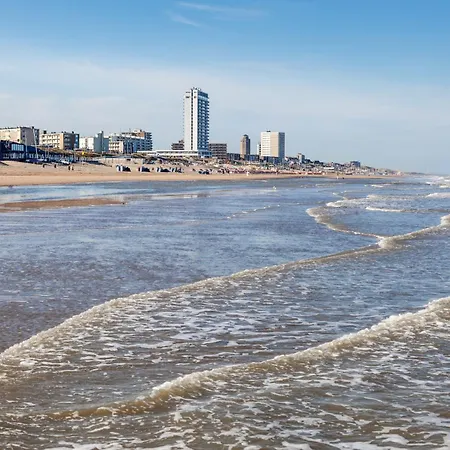Sandhues Beachfront * Zandvoort